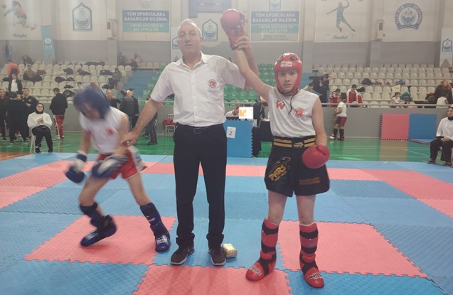 HARUN ALAN SPOR KULÜBÜ KİCK BOKS  OKUL SPORLARINDA GÜNE DAMGASINI VURDU
