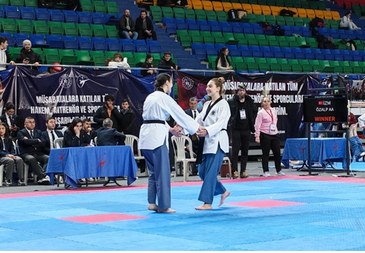 YEŞİLAY TÜRKİYE TAEKWONDO POOMSEA ŞAMPİYONASI TAMAMLANDI